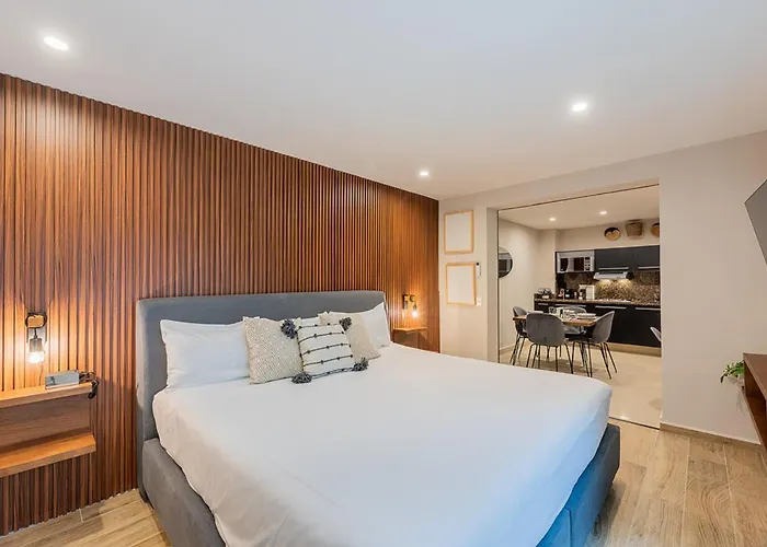Ciceron 612 Polanco 4*